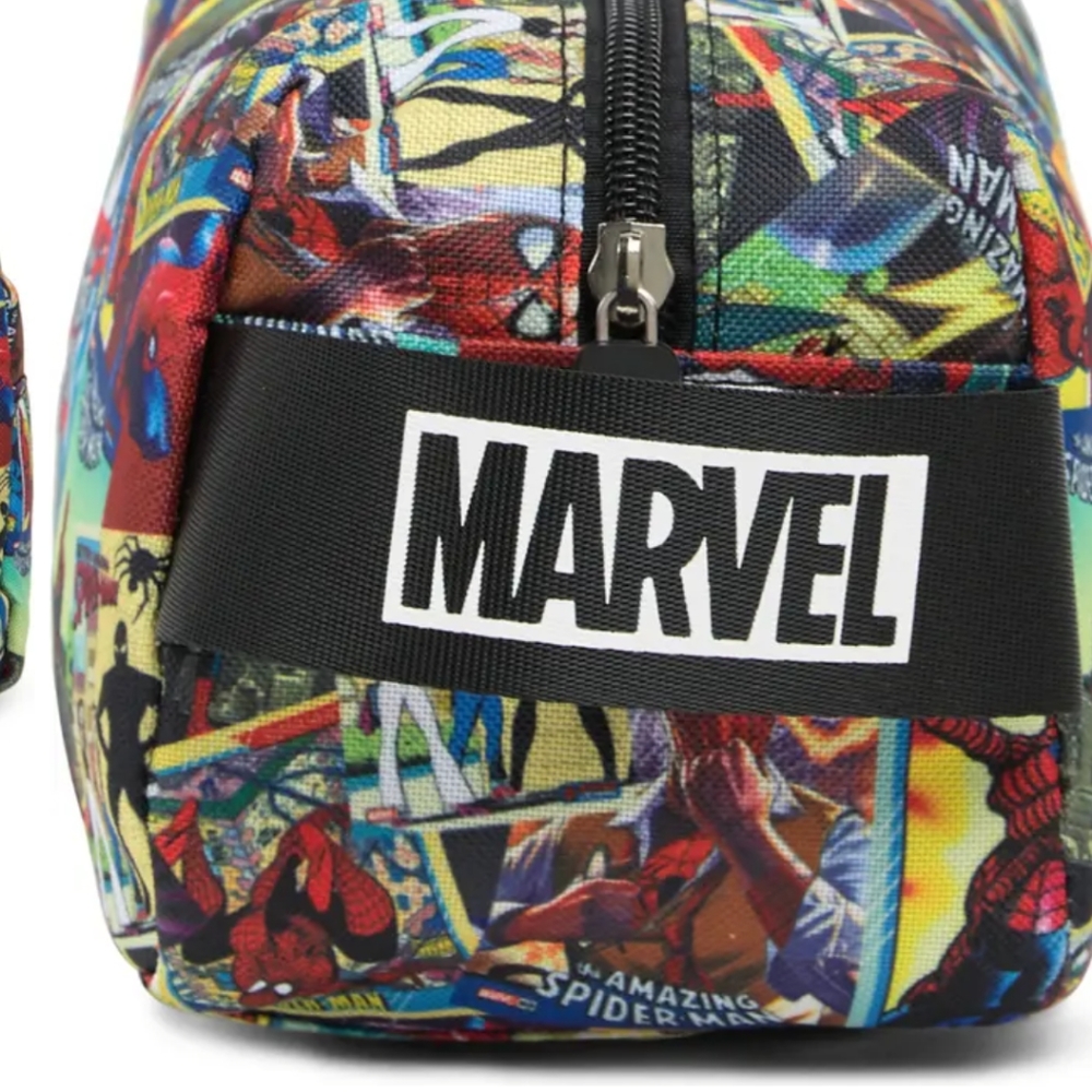 Marvel 3 Piece Toiletry Set - Picture 5 of 7